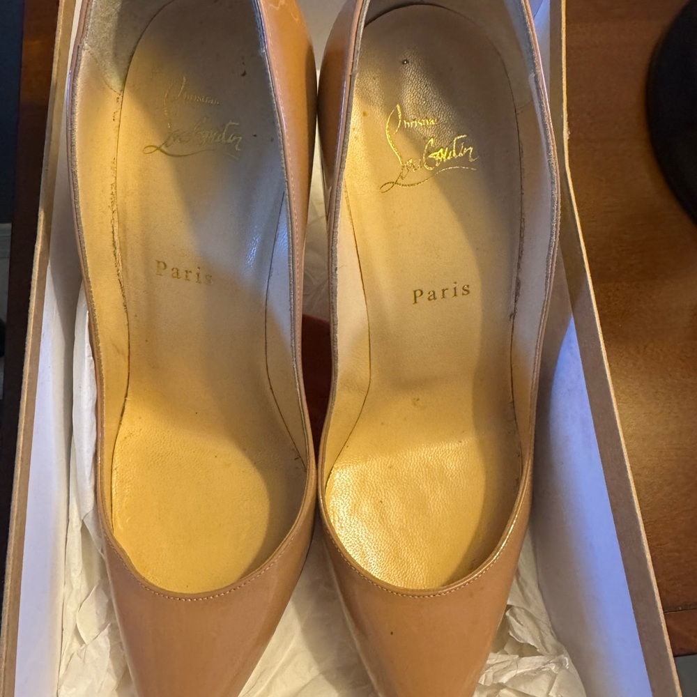 Christian Louboutin Women's Nude Pumps